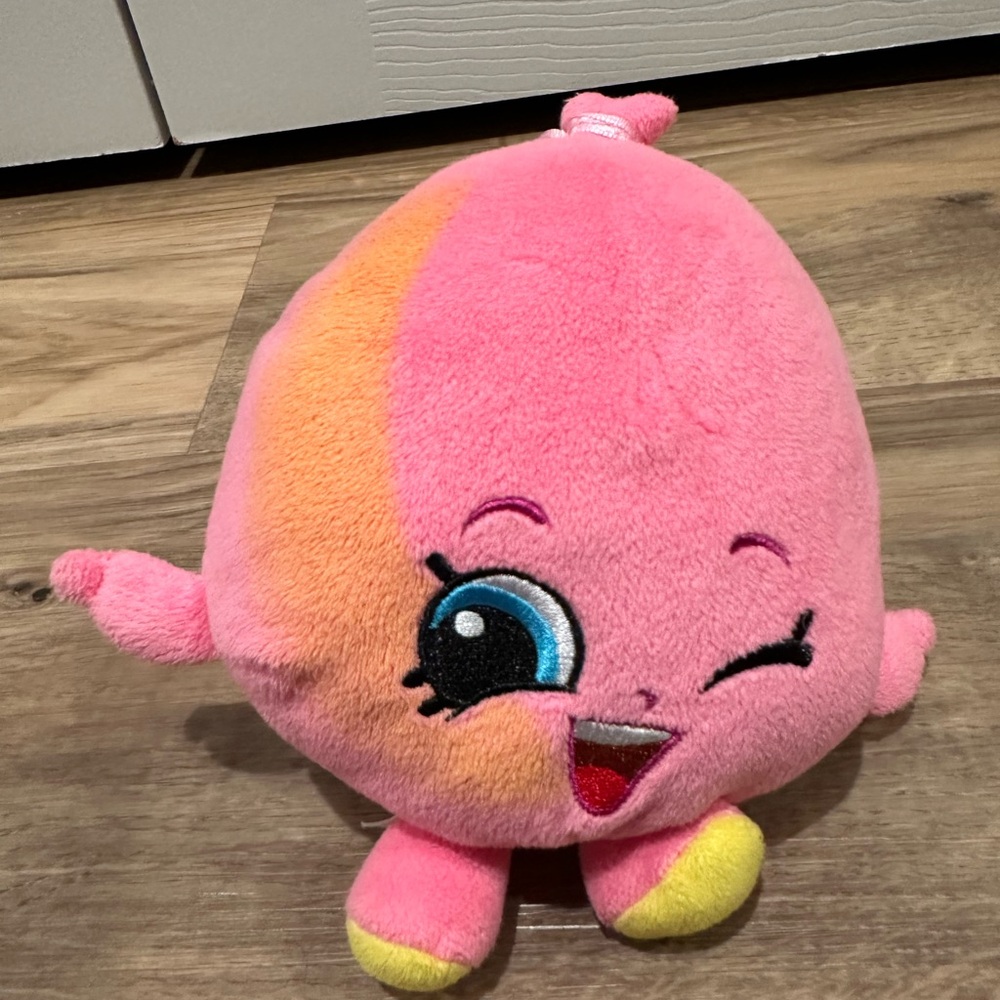 Shopkins June Balloon Plush Toy